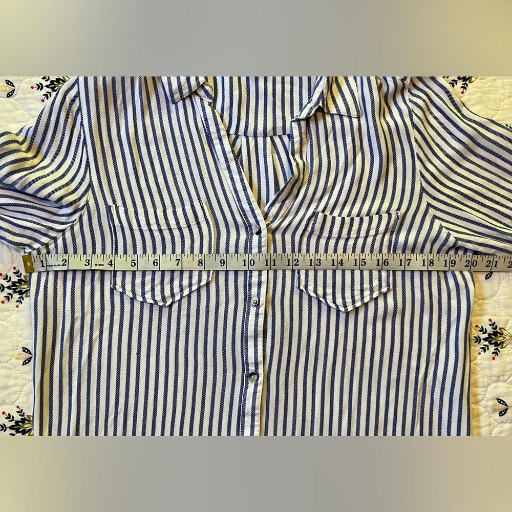 TINSEL Pocket Blue White Stripe Shirt Button Front Long Sleeve Loose Size M - Picture 3 of 9